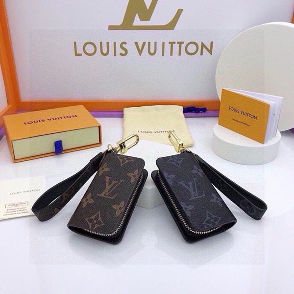 ブランドキーホルダー側面デザイン